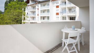 ลานระเบียง/นอกชาน