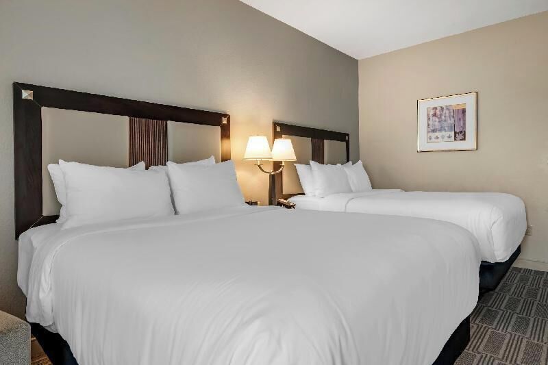 Premium bedding, down duvets, pillow-top beds, desk
