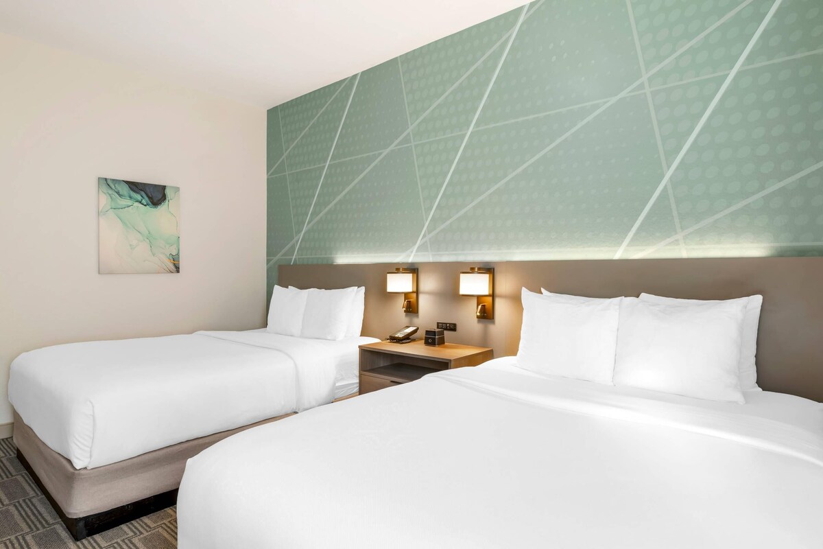 Standard Room, 2 Queen Beds, Non Smoking | Premium bedding, down comforters, pillowtop beds, desk