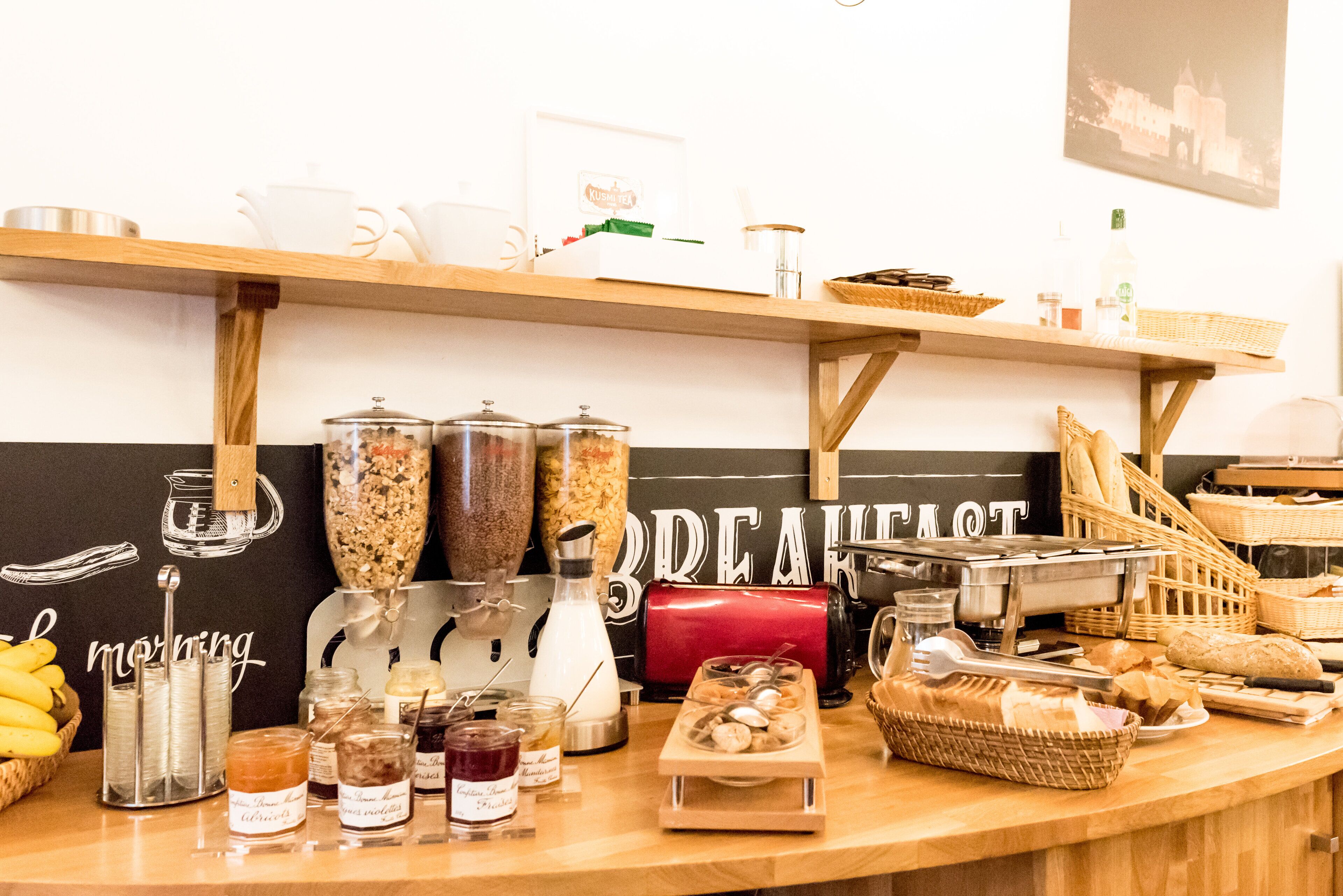 Päivittäinen buffetaamiainen maksusta