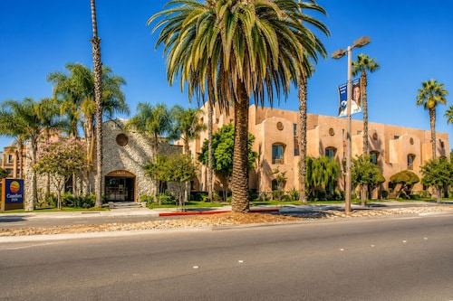Comfort Inn Pomona near Fairplex