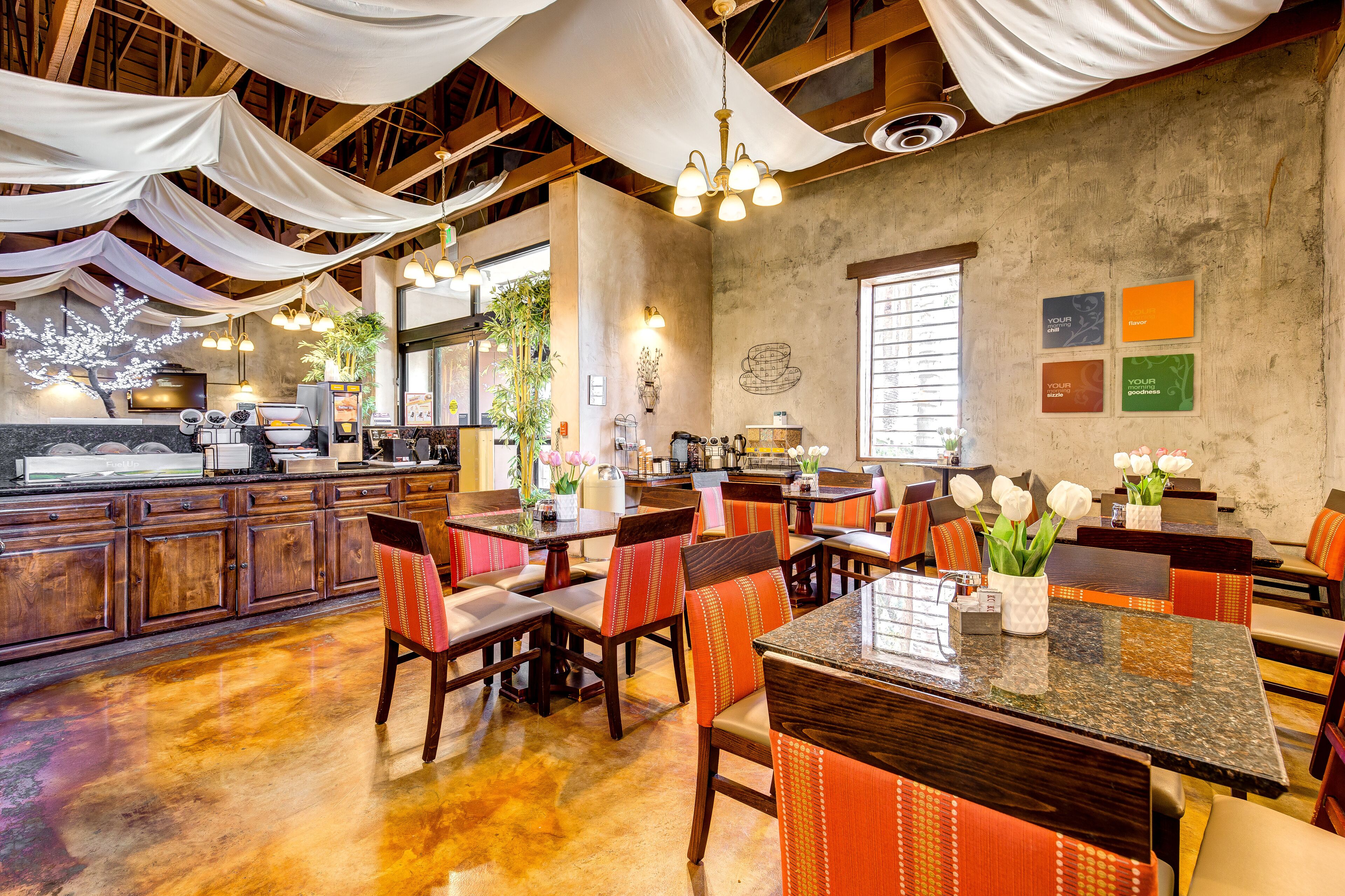 Desayuno continental incluido todos los días