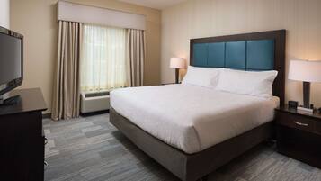 Premium bedding, in-room safe, desk, laptop workspace