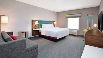 1 King Bed Deluxe room w/Whirlpool Non-Smoking | Wohnbereich