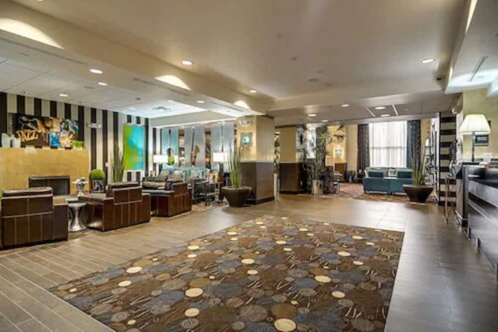 Hampton Inn & Suites Nashville @ Opryland