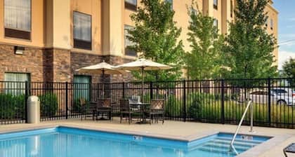 Hampton Inn & Suites Nashville @ Opryland