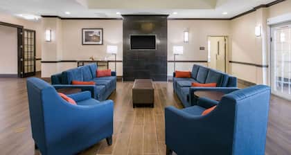 Comfort Inn & Suites Cedar Hill Duncanville