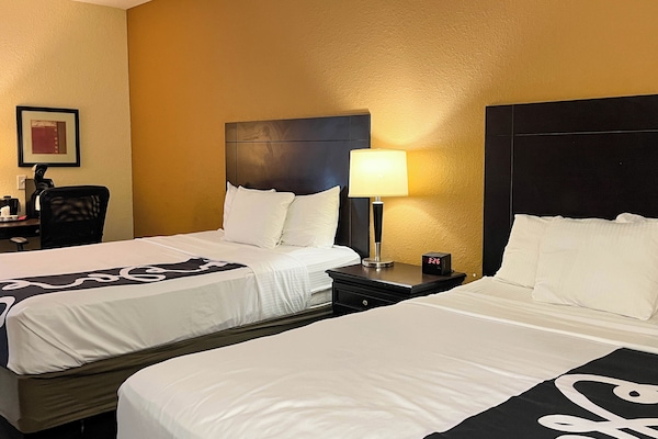 Desk, blackout drapes, iron/ironing board, free WiFi