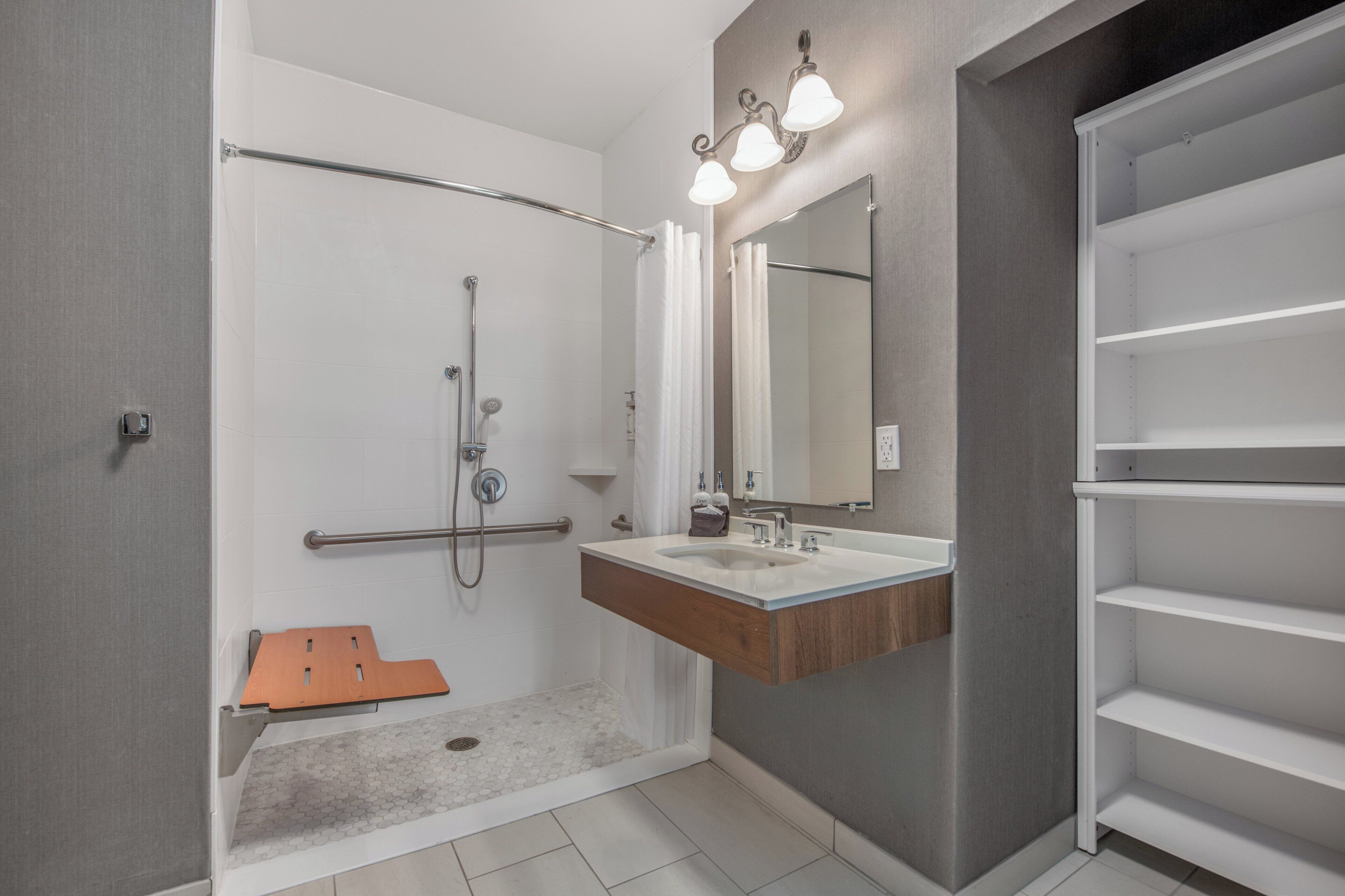 1 bedroom, desk, laptop workspace, blackout curtains