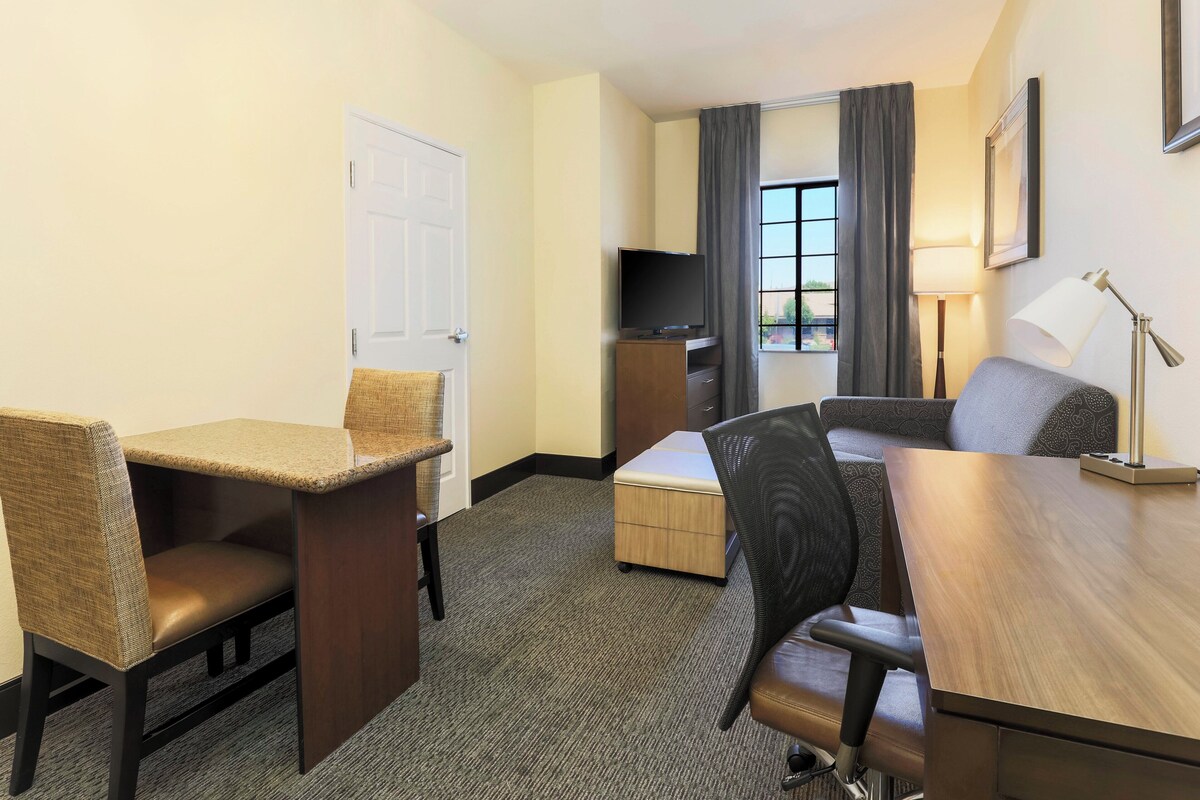 Suite, 1 Bedroom, Accessible, Kitchen (Roll-In Shower) | Desk, laptop workspace, iron/ironing board, WiFi (free)