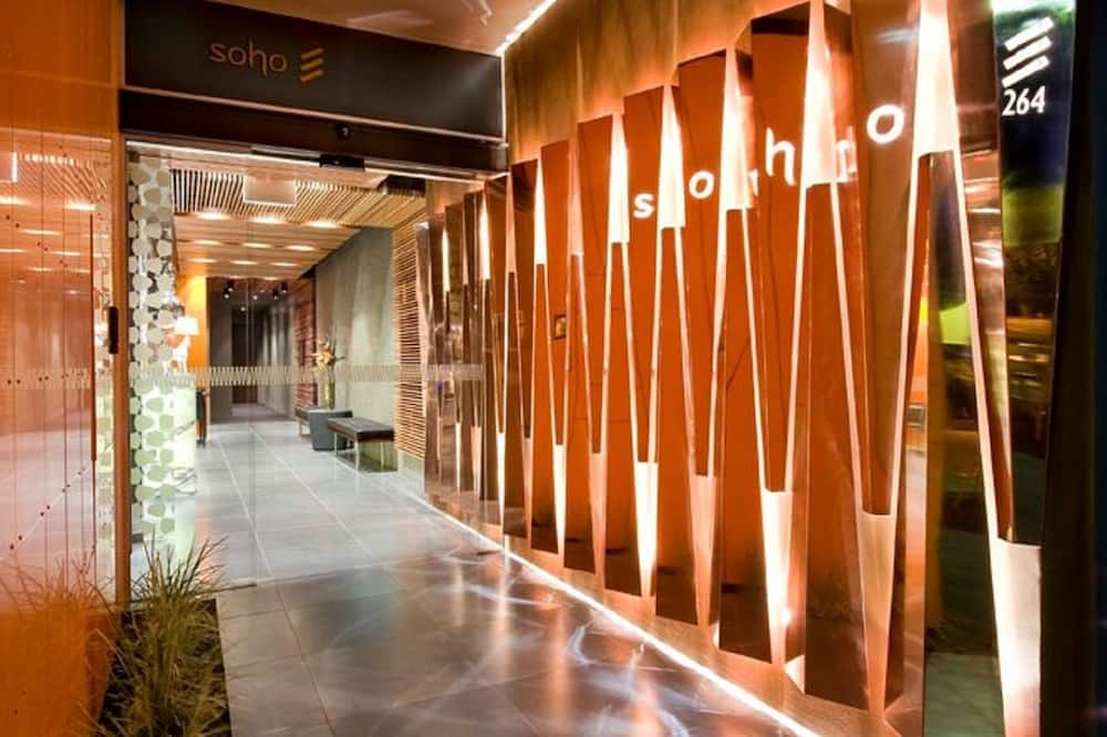 luxury hotels in Ontario