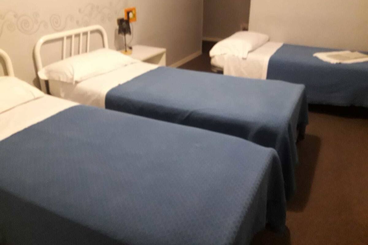 Standard Triple Room, Multiple Beds | Bed sheets