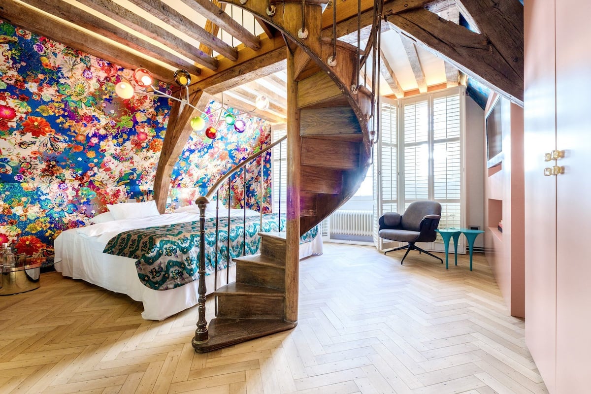 deluxe double room | 1 bedroom, hypo-allergenic bedding, minibar, in-room safe