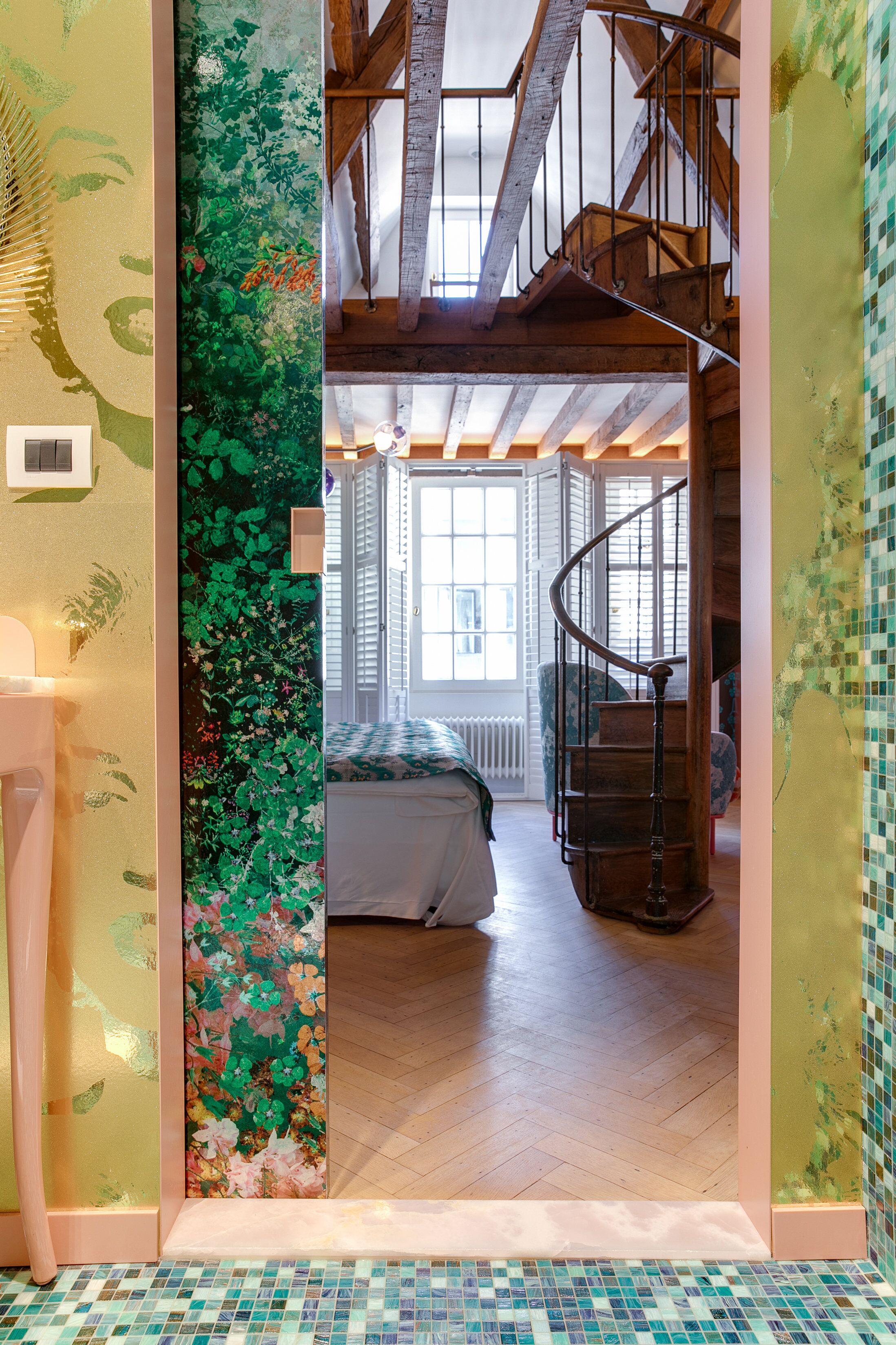 deluxe double room | 1 bedroom, hypo-allergenic bedding, minibar, in-room safe