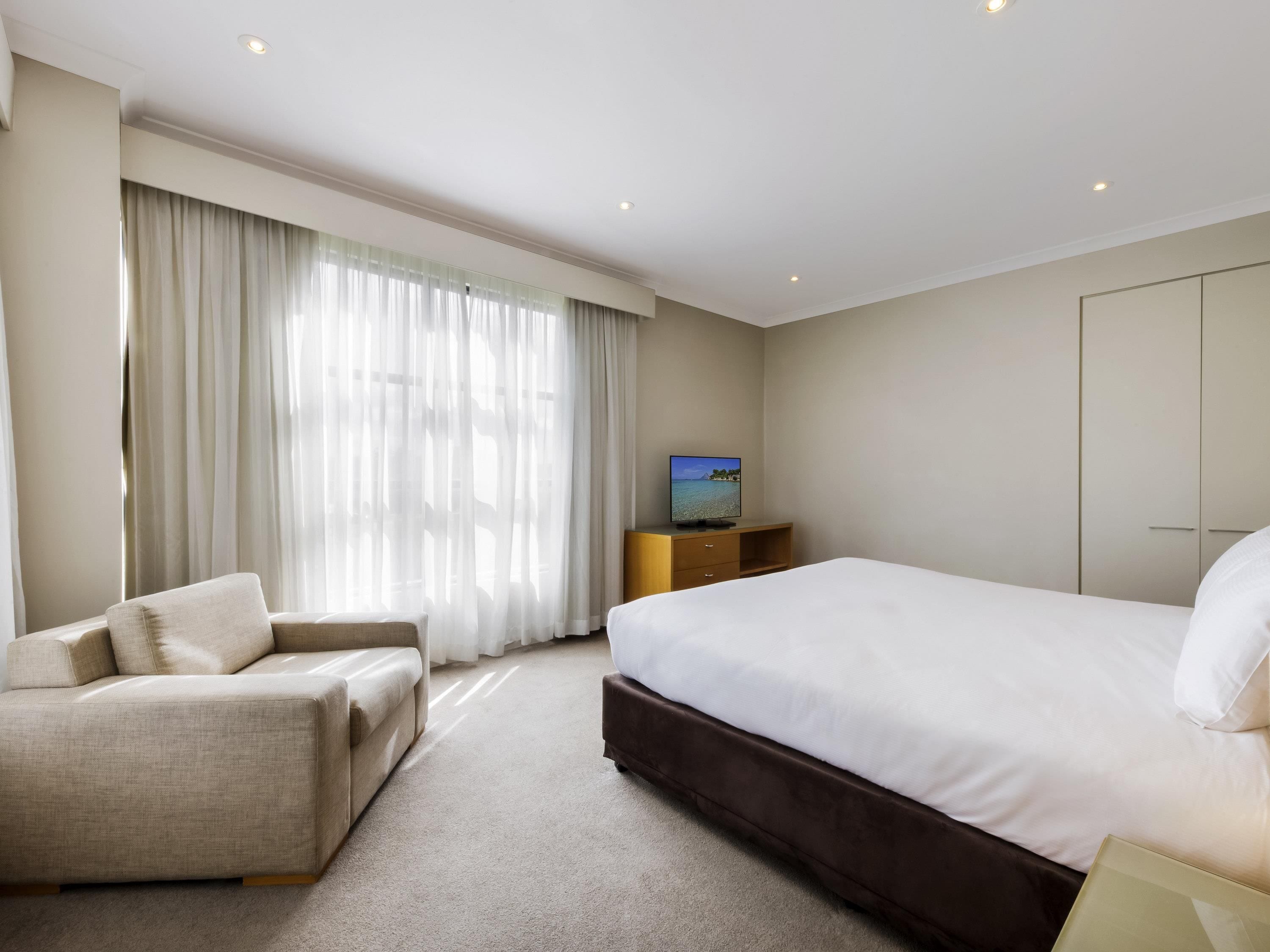 Room, 1 Queen Bed, Balcony (Privilege)