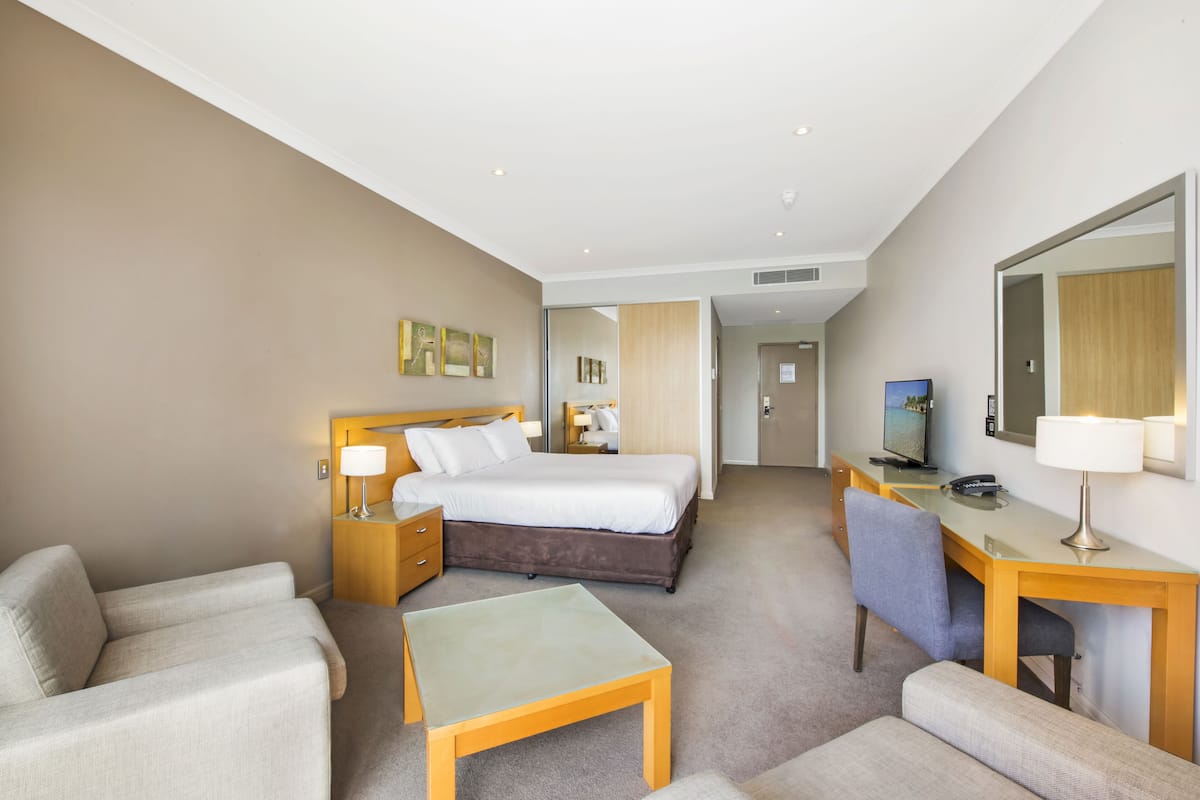 1 bedroom, desk, iron/ironing board, free cots/infant beds