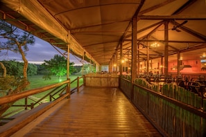 Terrace/patio - Nkambeni Safari Camp (Mbombela)