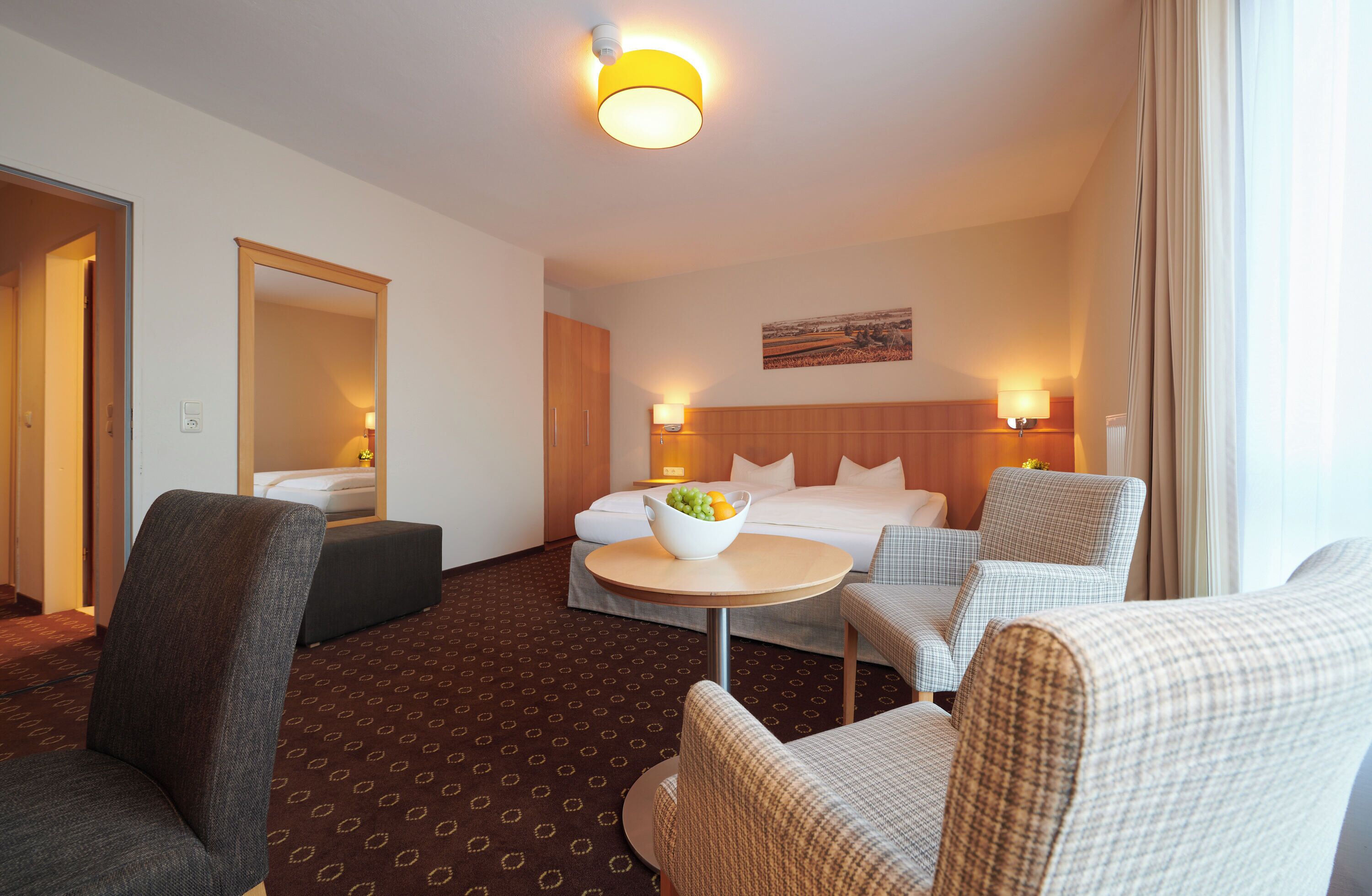 Rotthal Family Room | In-room safe, desk, cots/infant beds, free WiFi