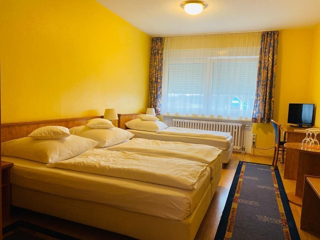 Caja de seguridad en la habitación, wifi gratis y ropa de cama 