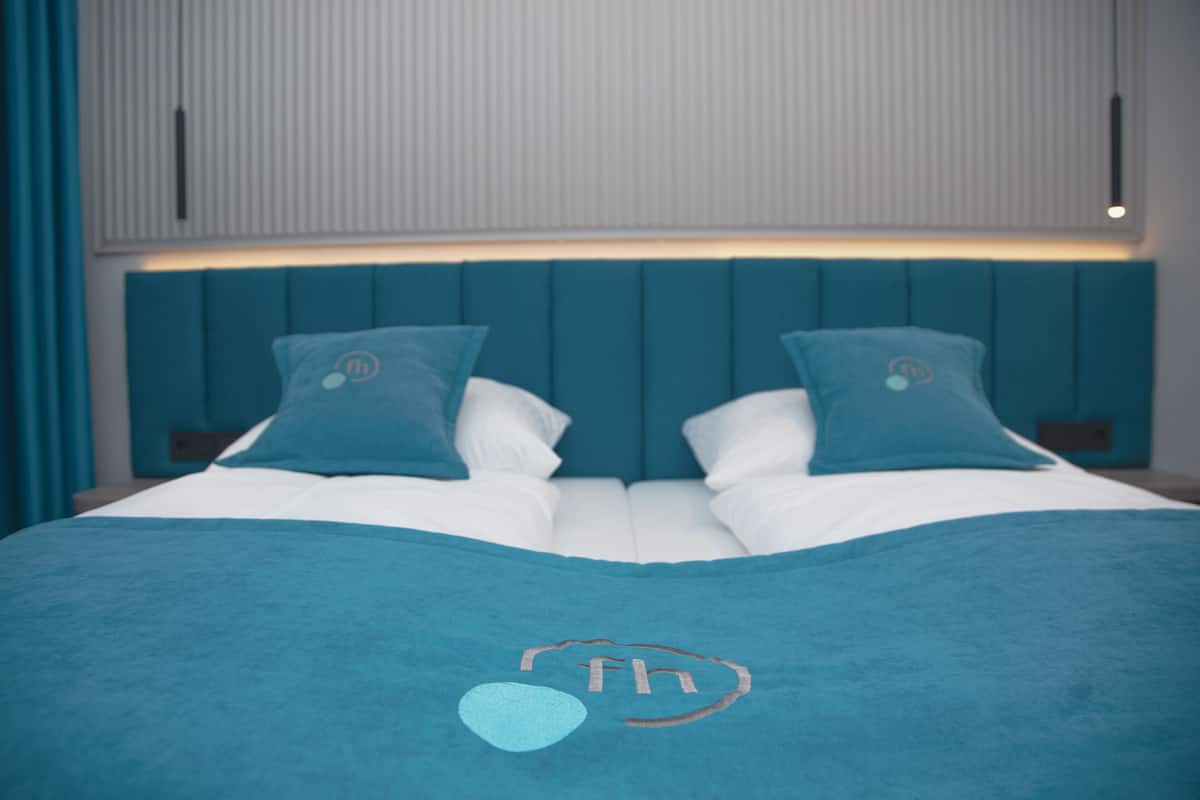 superior double room | 1 bedroom, in-room safe, free wifi, bed sheets