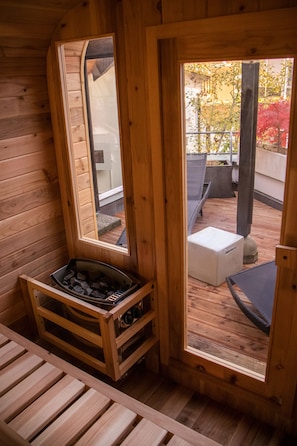 Maisonette Suite with terrace sauna | Living area
