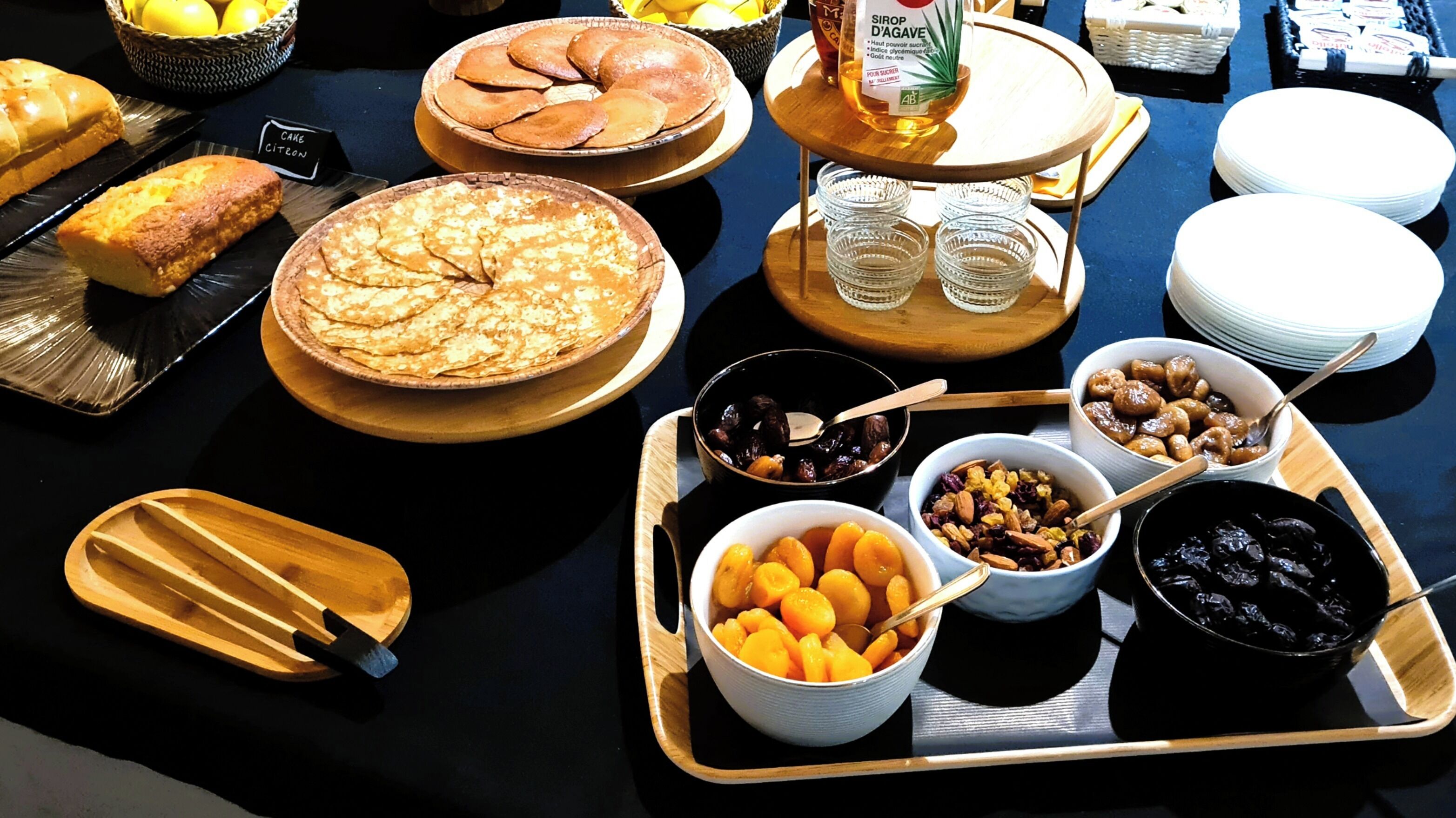 daily buffet breakfast (eur 13.50 per person)
