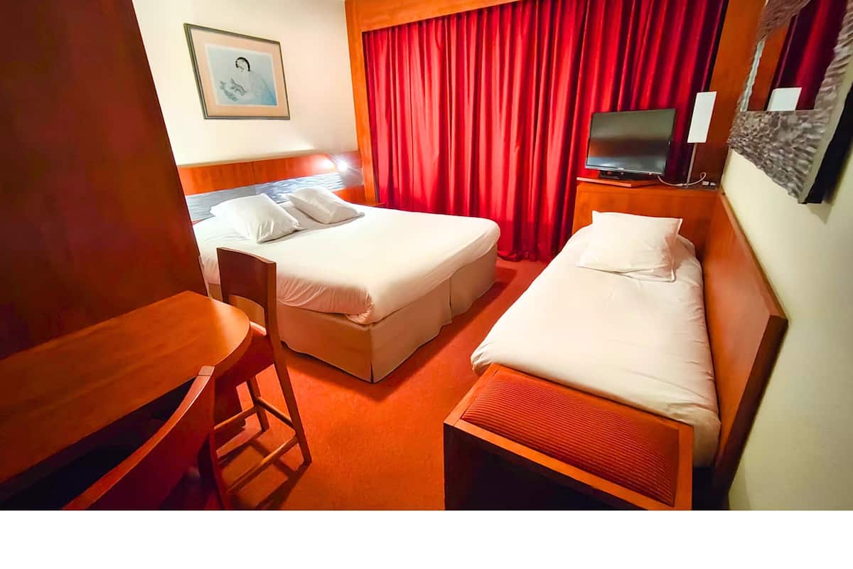 Comfort Triple Room