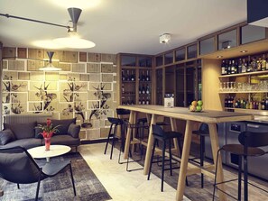 Bar (in der Unterkunft)