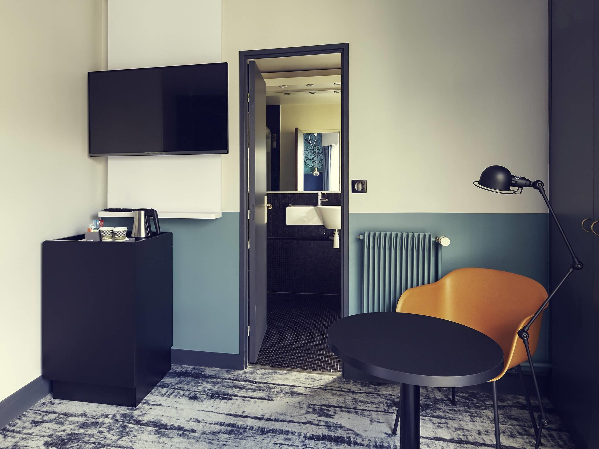 Habitación clásica, 1 cama doble | Ropa de cama de alta calidad y colchones con acolchado adicional