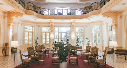 Terres de France - Appart Hotel Le Splendid