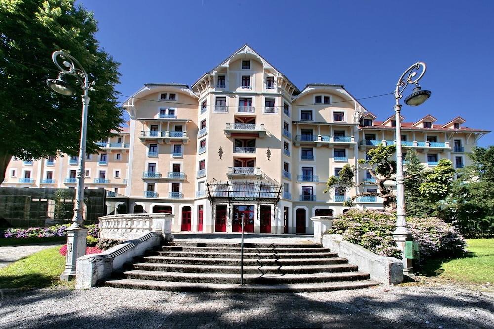 Terres de France - Appart Hotel Le Splendid image