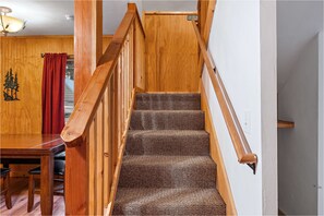 Ponderosa Pine Bungalow | 1 bedroom, individually decorated, individually furnished