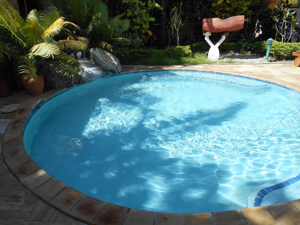 Bedarra Beach Inn by null