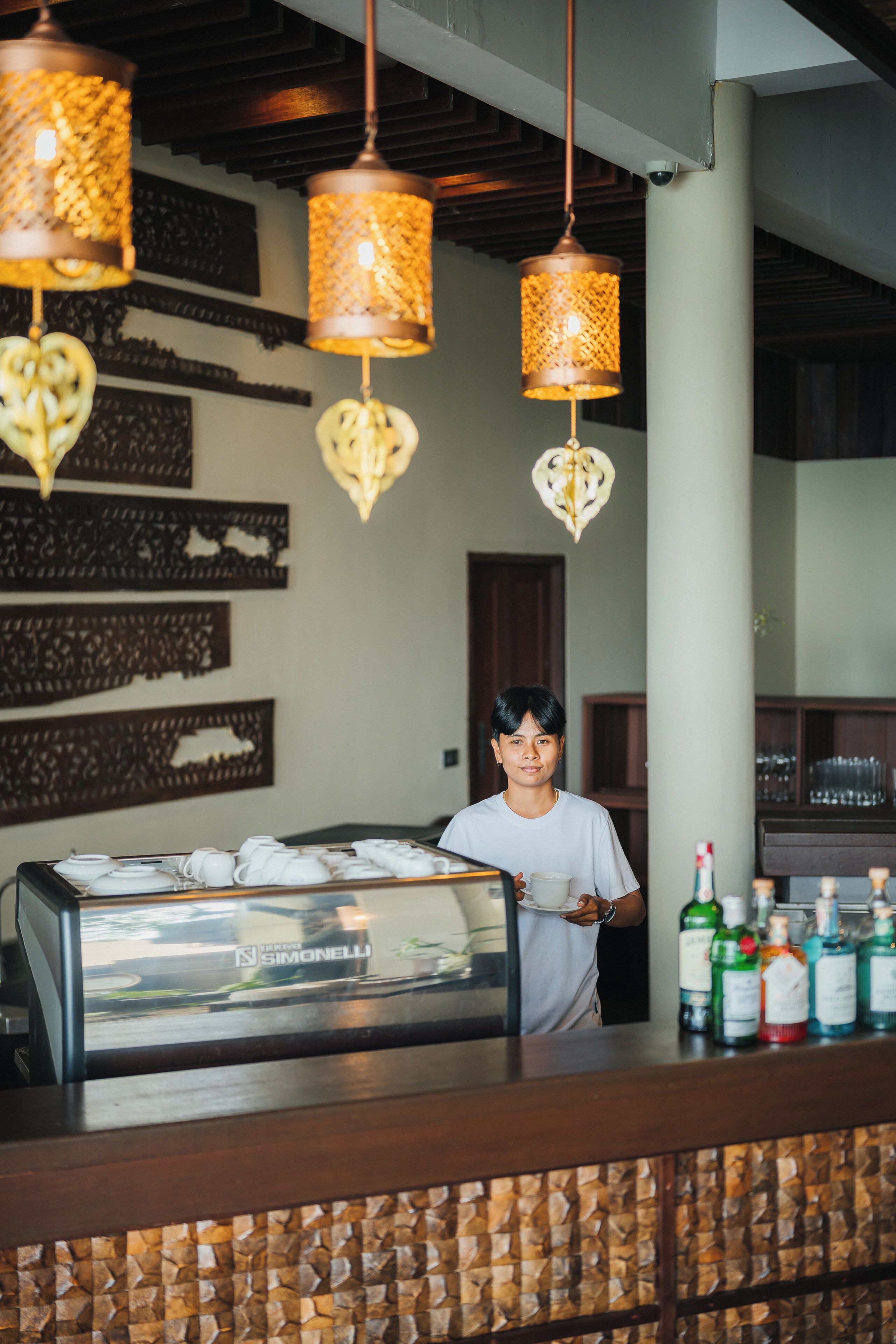 breakfast, lunch, dinner served; international cuisine, sea views