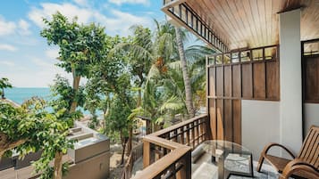 Deluxe Twin Room | Terrace/patio