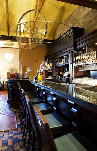 Farmers Kitchen Hotel