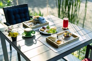 Tägliches nach Wunsch zubereitetes Frühstück gegen Gebühr