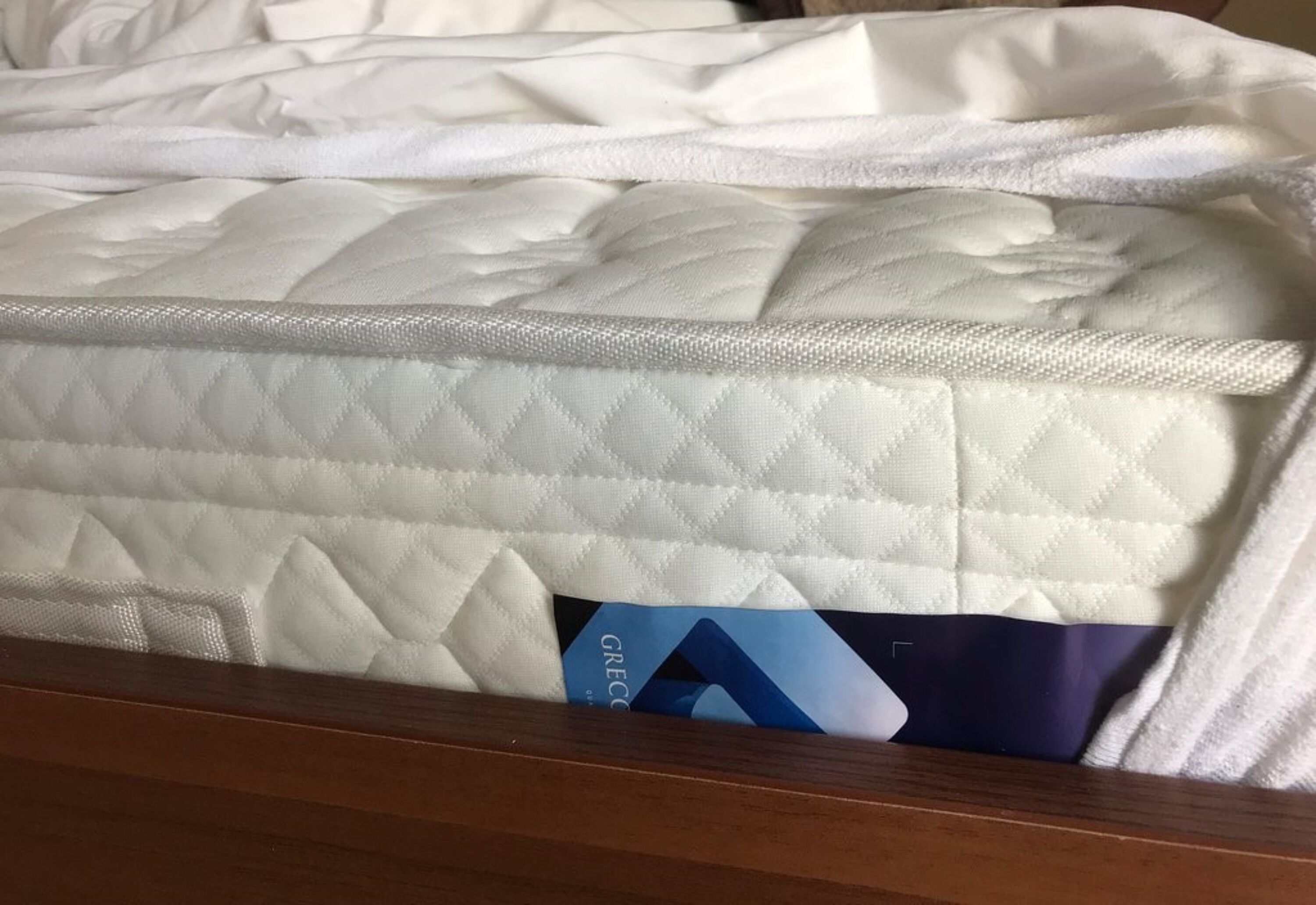 Foto - Leonidas Hotel & Studios