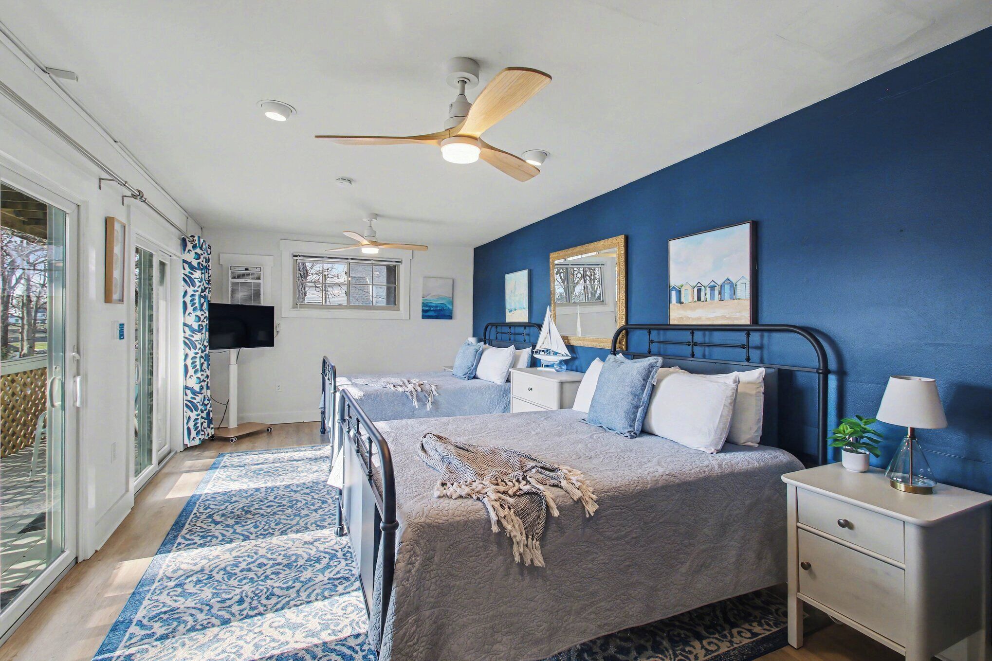 Deluxe Suite, 2 Bedrooms, Harbour View (LC Mohr)