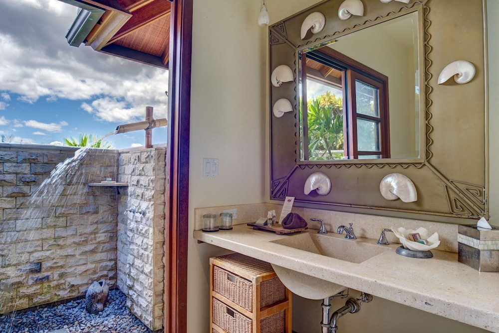 Ho'oilo House Bed and Breakfast by null