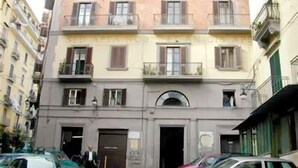 Front of property - La Concordia Bed and Breakfast (Naples)