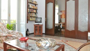 Interior - La Concordia Bed and Breakfast (Naples)