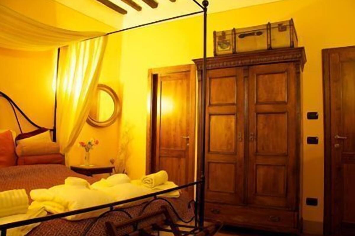 Standardzimmer | 1 Schlafzimmer, italienische Bettbezüge von Frette