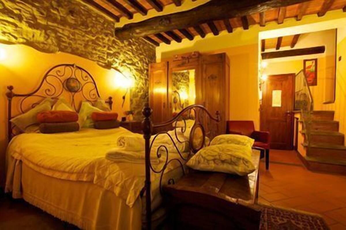 Standardzimmer | 1 Schlafzimmer, italienische Bettbezüge von Frette