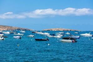 View from property - Gillieru Harbour Hotel (St. Paul's Bay)