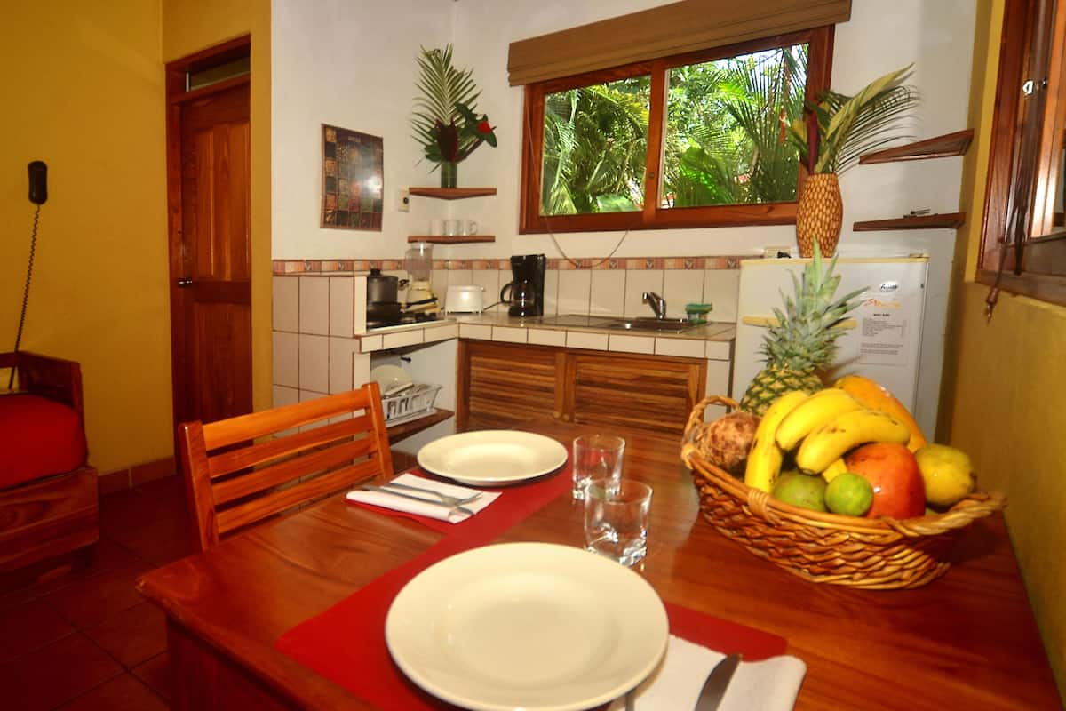 family villa | private kitchen | fridge, microwave, coffee/tea maker, electric kettle
