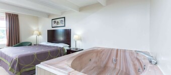 Super 8 by Wyndham Beaver Falls