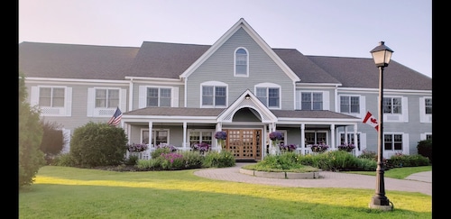 Country Inn at The Mall