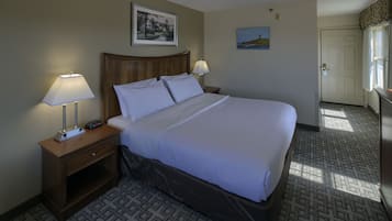 Standard Room, 1 King Bed | Blackout curtains, iron/ironing board, free WiFi, bed sheets