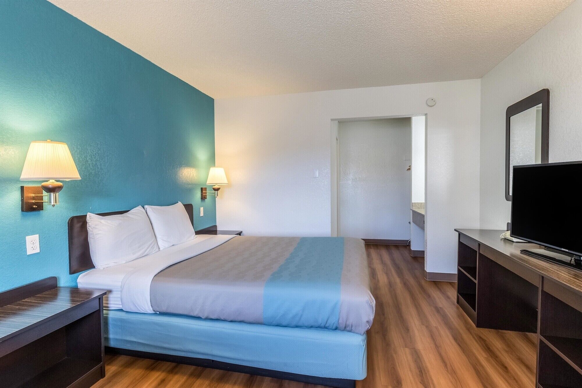 Pillowtop beds, rollaway beds, free WiFi, bed sheets